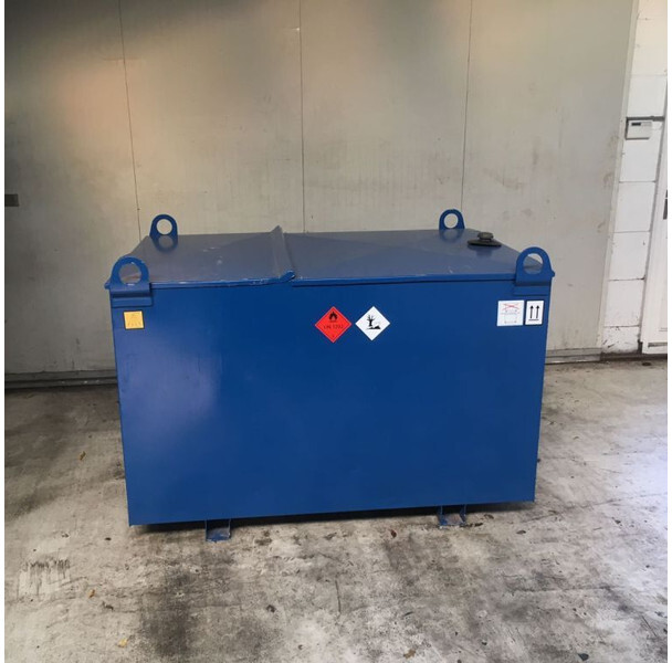 Kiwa IBC Elzinga Machinefabriek 1000 liter IBC Dieseltank met handpomp - Skladovacia nádrž: obrázok 5 Kiwa IBC Elzinga Machinefabriek 1000 liter IBC Dieseltank met handpomp - Skladovacia nádrž: obrázok 5
