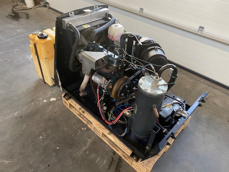 Kubota D1105 Sullair 15.5 kW 7 bar diesel schroefcompressor - Vzduchový kompresor: obrázok 3 Kubota D1105 Sullair 15.5 kW 7 bar diesel schroefcompressor - Vzduchový kompresor: obrázok 3