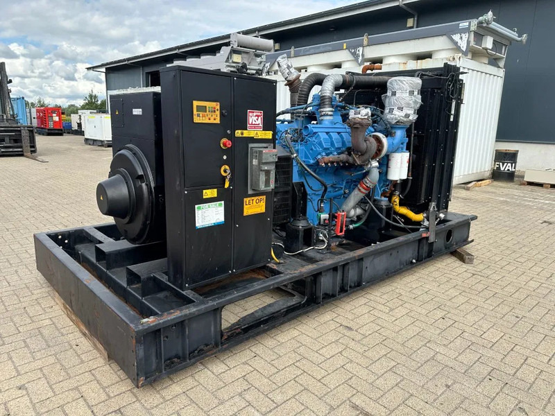 MTU 12V 2000 Stamford 810 kVA generatorset - Elektrický generátor: obrázok 2 MTU 12V 2000 Stamford 810 kVA generatorset - Elektrický generátor: obrázok 2