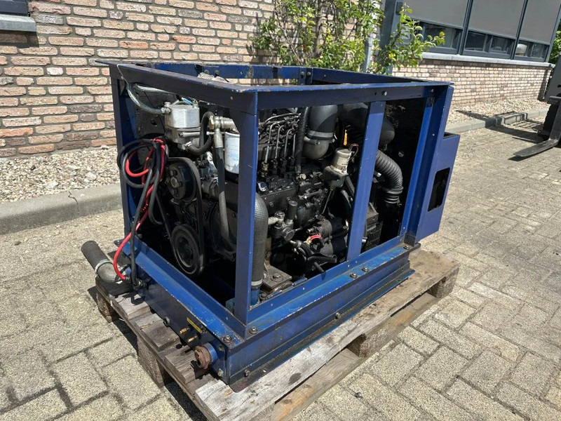 Mitsubishi S4Q2 Stamford 20 kVA marine generatorset - Elektrický generátor: obrázok 5 Mitsubishi S4Q2 Stamford 20 kVA marine generatorset - Elektrický generátor: obrázok 5