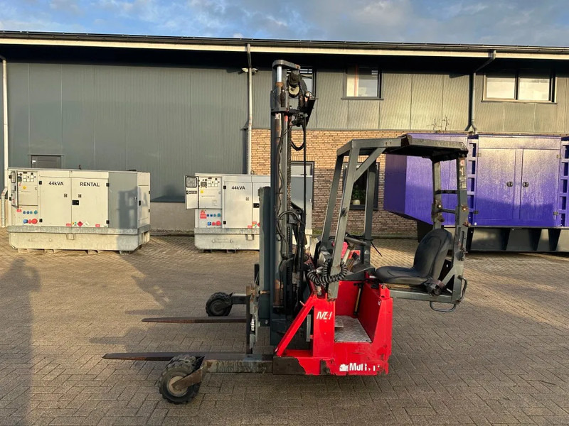 Moffett M4 20.1 Kubota Diesel Kooiaap 2 ton Sideshift Positioner Meeneemheftruck - Závesný vysokozdvižný vozík: obrázok 1 Moffett M4 20.1 Kubota Diesel Kooiaap 2 ton Sideshift Positioner Meeneemheftruck - Závesný vysokozdvižný vozík: obrázok 1