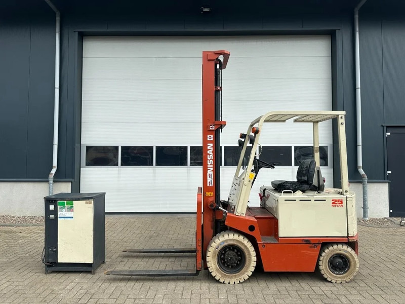 Nissan 2.5 ton Duplex Elektra Heftruck 5 meter hefhoogte - Elektrický vysokozdvižný vozík: obrázok 1 Nissan 2.5 ton Duplex Elektra Heftruck 5 meter hefhoogte - Elektrický vysokozdvižný vozík: obrázok 1