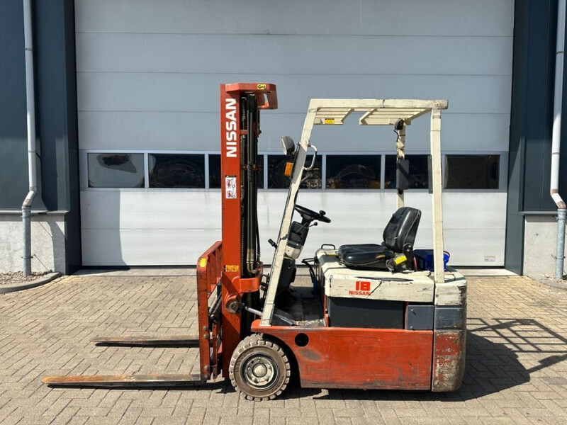 Nissan N01L18U 1.8 ton Triplex Freelift Sideshift Elektra Heftruck Accu 2016 ! - Elektrický vysokozdvižný vozík: obrázok 1 Nissan N01L18U 1.8 ton Triplex Freelift Sideshift Elektra Heftruck Accu 2016 ! - Elektrický vysokozdvižný vozík: obrázok 1
