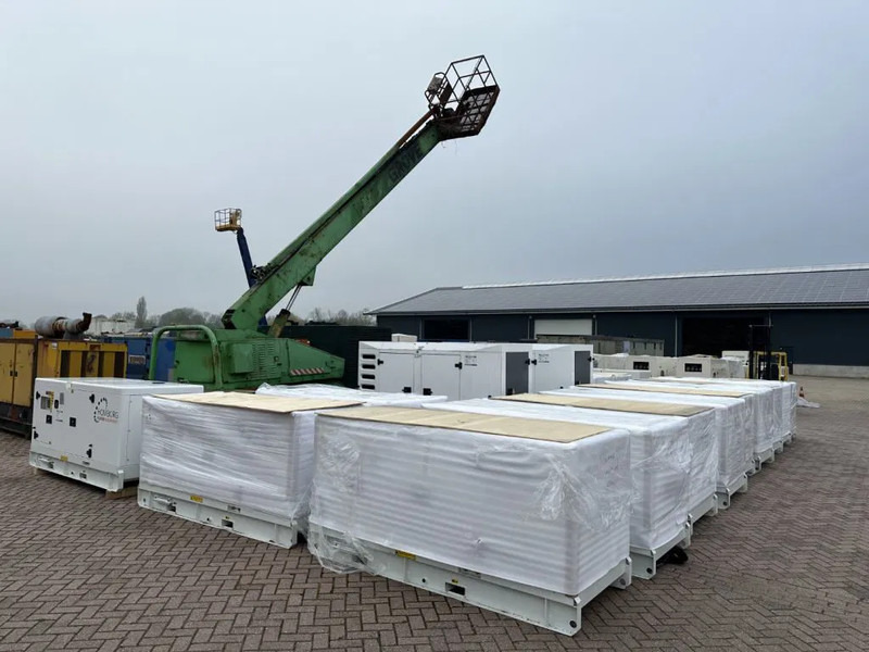 Perkins 1104C-44TAG2 Leroy Somer 110 kVA Silent generatorset LOADSHARING / SYNCHRONISING TO GRID - Elektrický generátor: obrázok 2 Perkins 1104C-44TAG2 Leroy Somer 110 kVA Silent generatorset LOADSHARING / SYNCHRONISING TO GRID - Elektrický generátor: obrázok 2