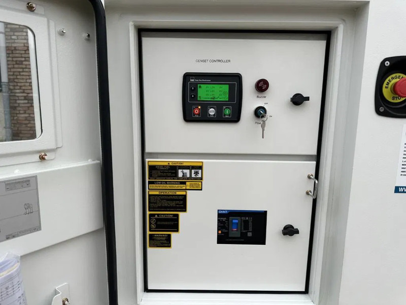 Perkins 1104C-44TAG2 Leroy Somer 110 kVA Silent generatorset LOADSHARING / SYNCHRONISING TO GRID - Elektrický generátor: obrázok 4 Perkins 1104C-44TAG2 Leroy Somer 110 kVA Silent generatorset LOADSHARING / SYNCHRONISING TO GRID - Elektrický generátor: obrázok 4