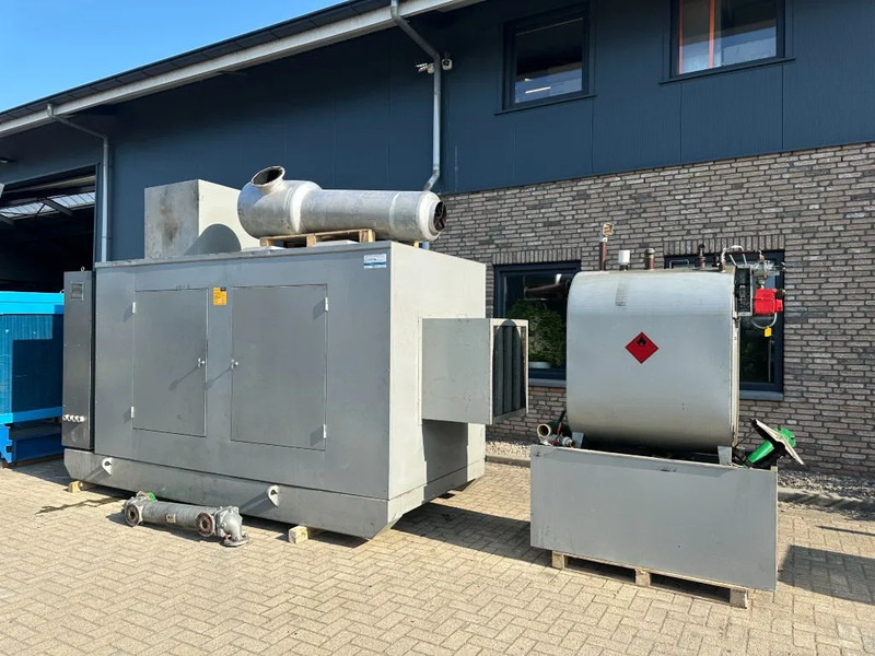 Perkins 3012 TWG2 Leroy Somer 630 kVA noodstroom generatorset 676 hours ! - Elektrický generátor: obrázok 5 Perkins 3012 TWG2 Leroy Somer 630 kVA noodstroom generatorset 676 hours ! - Elektrický generátor: obrázok 5