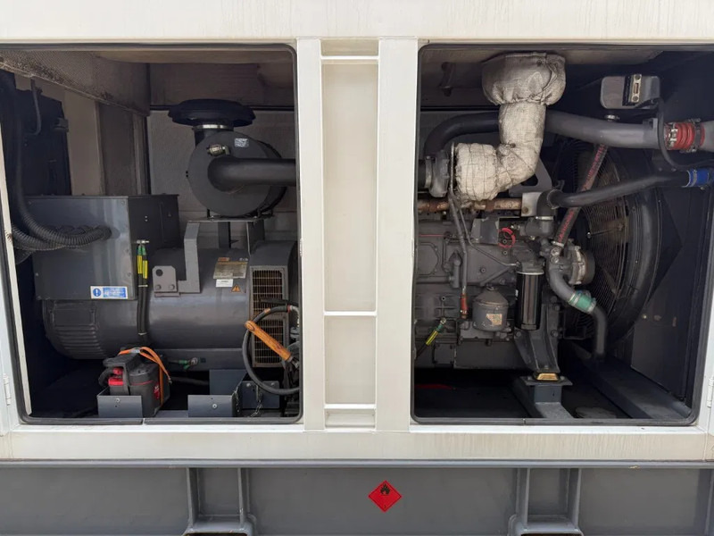 Scania DC 12 59A Stamford 350 kVA Silent generatorset - Elektrický generátor: obrázok 3 Scania DC 12 59A Stamford 350 kVA Silent generatorset - Elektrický generátor: obrázok 3