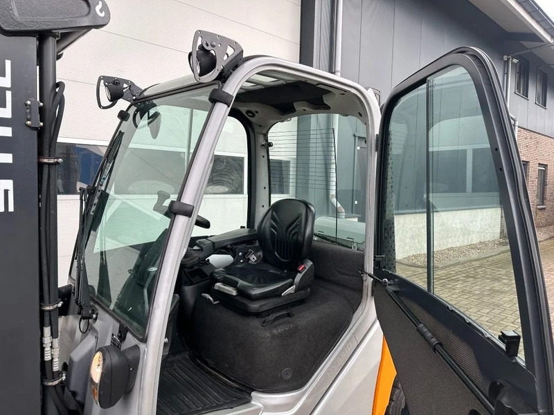 Still RX70-30T 3 ton Duplex Freelift Sideshift Positioner Vorkenversteller LPG Heftruck 2017 - Plynový vysokozdvižný vozík: obrázok 5 Still RX70-30T 3 ton Duplex Freelift Sideshift Positioner Vorkenversteller LPG Heftruck 2017 - Plynový vysokozdvižný vozík: obrázok 5