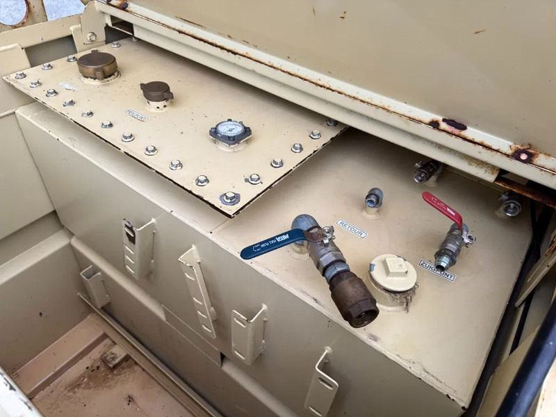 Tolsma Kiwa IBC 1150 liter Dieseltank Milieutank - Lodny kontajner: obrázok 3 Tolsma Kiwa IBC 1150 liter Dieseltank Milieutank - Lodny kontajner: obrázok 3