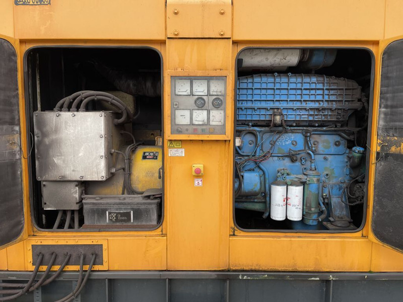 Volvo TWD1010G Stamford 300 kVA Silent generatorset - Elektrický generátor: obrázok 2 Volvo TWD1010G Stamford 300 kVA Silent generatorset - Elektrický generátor: obrázok 2