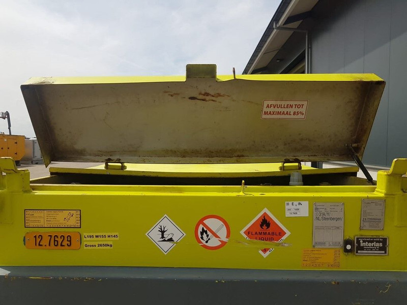 Dieseltank Steenbergen 2000 liter Kiwa IBC Dieseltank met handpomp - Skladovacia nádrž: obrázok 4 Dieseltank Steenbergen 2000 liter Kiwa IBC Dieseltank met handpomp - Skladovacia nádrž: obrázok 4