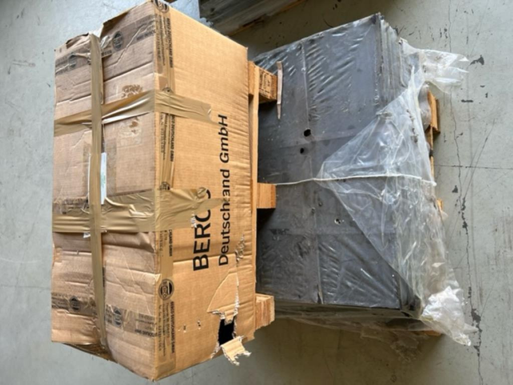 Berco -NEU- 98 x 3-Steg Bodenplatten 800mm -NEU- - Pásy pre Pásové rýpadlo: obrázok 5 Berco -NEU- 98 x 3-Steg Bodenplatten 800mm -NEU- - Pásy pre Pásové rýpadlo: obrázok 5