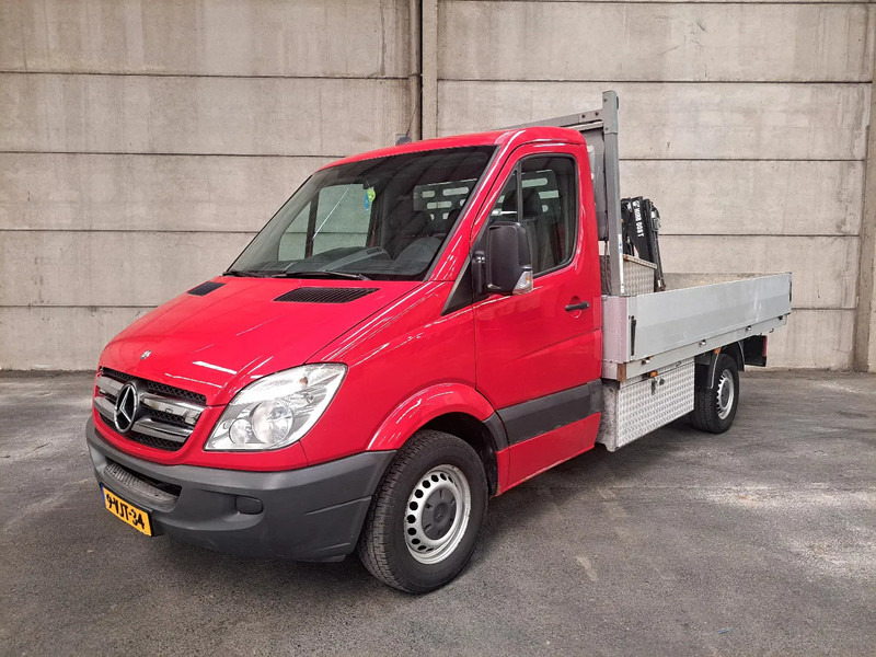 Mercedes-Benz Sprinter 313 2.2 CDI 366 DC + HIAB 008T - Dodávka valník: obrázok 2 Mercedes-Benz Sprinter 313 2.2 CDI 366 DC + HIAB 008T - Dodávka valník: obrázok 2