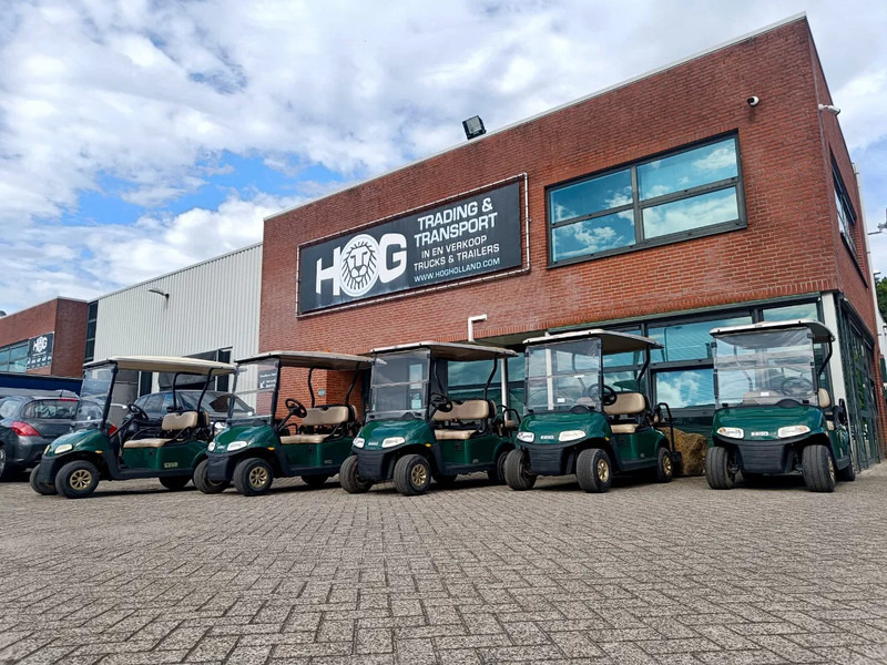 Ez-go 2+2 RXV - Golfový vozík: obrázok 1 Ez-go 2+2 RXV - Golfový vozík: obrázok 1