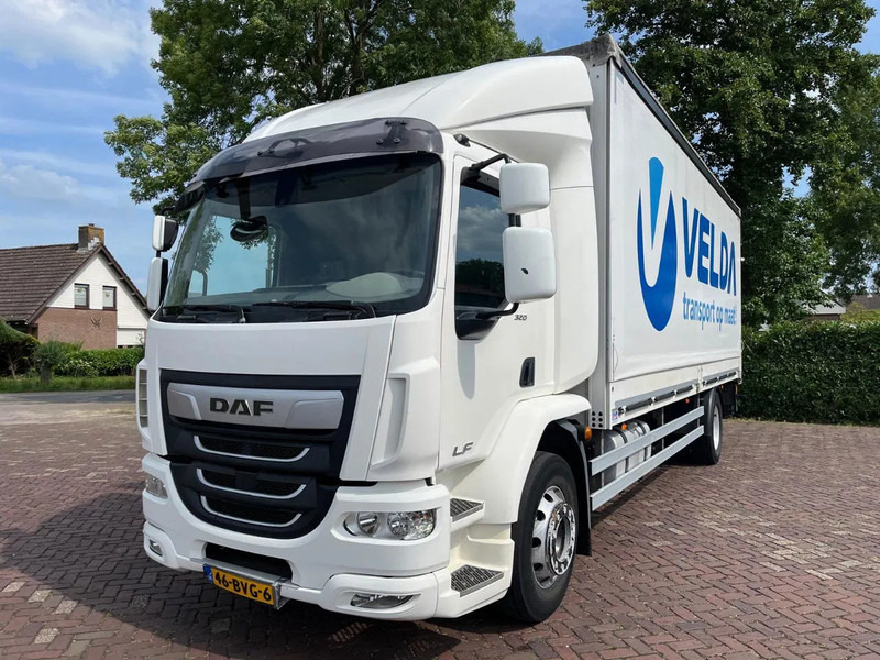 DAF CF 320 FA - Skříňový nákladní auto: obrázok 2 DAF CF 320 FA - Skříňový nákladní auto: obrázok 2