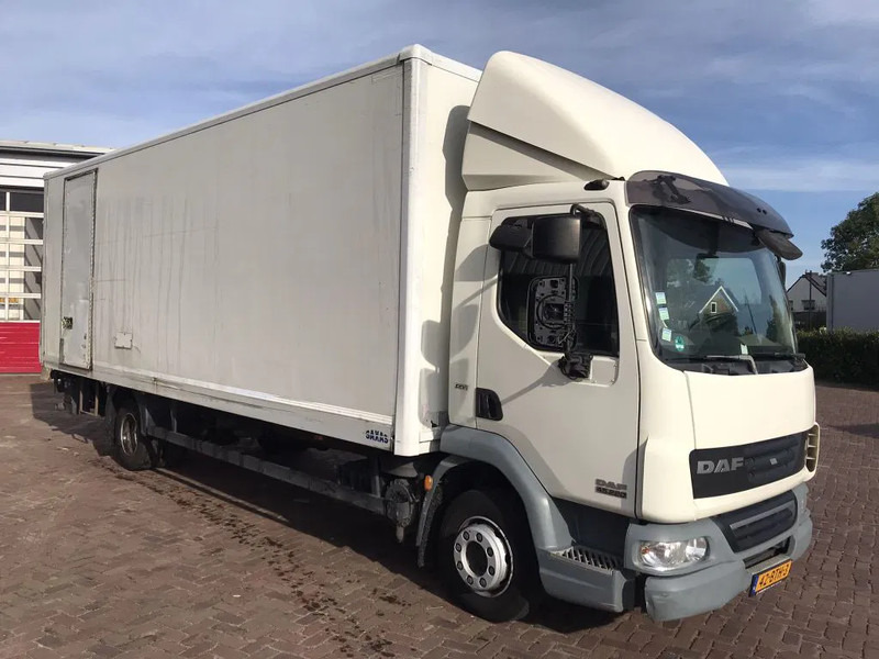 DAF LF 45 12.220 EURO 5 EEV - Skříňový nákladní auto: obrázok 1 DAF LF 45 12.220 EURO 5 EEV - Skříňový nákladní auto: obrázok 1