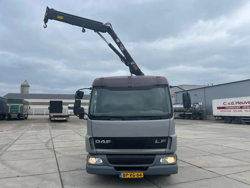 DAF LF 45 FA - Auto s hydraulickou rukou, Valníkový/ Plošinový nákladný automobil: obrázok 4 DAF LF 45 FA - Auto s hydraulickou rukou, Valníkový/ Plošinový nákladný automobil: obrázok 4