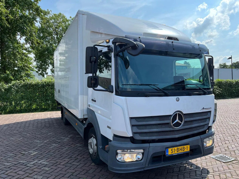 Mercedes-Benz Atego 916 - Skříňový nákladní auto: obrázok 2 Mercedes-Benz Atego 916 - Skříňový nákladní auto: obrázok 2