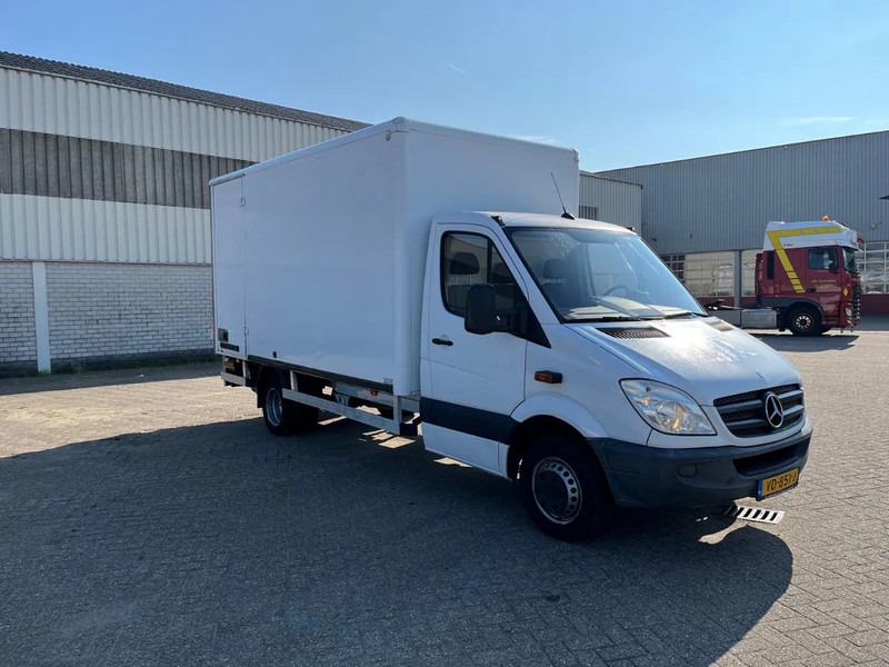 Mercedes-Benz Sprinter 513 2.2 CDI - Dodávka skriňová nadstavba, Dodávkа s dvojitou kabínou: obrázok 5 Mercedes-Benz Sprinter 513 2.2 CDI - Dodávka skriňová nadstavba, Dodávkа s dvojitou kabínou: obrázok 5