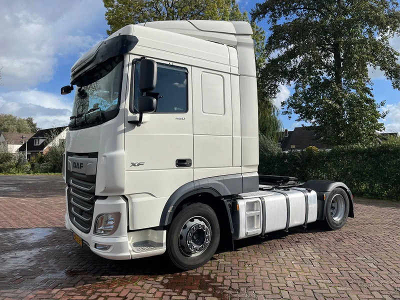 DAF XF 450 FT - Ťahač: obrázok 4 DAF XF 450 FT - Ťahač: obrázok 4