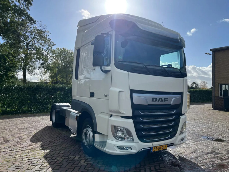 DAF XF 450 FT - Ťahač: obrázok 4 DAF XF 450 FT - Ťahač: obrázok 4