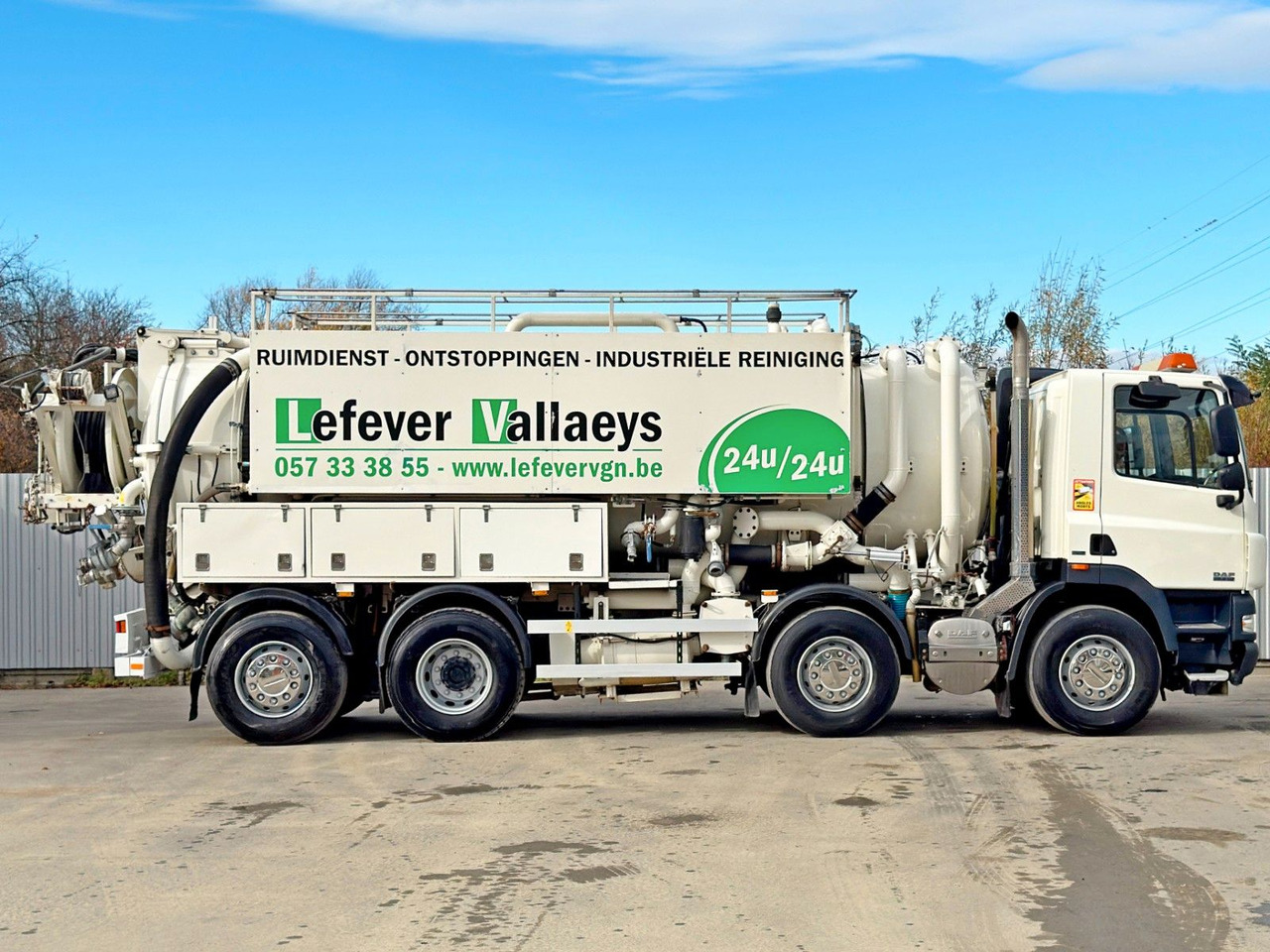 DAF CF 85.410 * Saug und Spülwagen +FUNK - Fekálne vozidlo: obrázok 3 DAF CF 85.410 * Saug und Spülwagen +FUNK - Fekálne vozidlo: obrázok 3