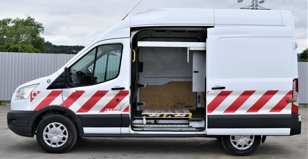 Ford TRANSIT 2.2 * Kastenwagen * 4x4 - Furgon: obrázok 4 Ford TRANSIT 2.2 * Kastenwagen * 4x4 - Furgon: obrázok 4