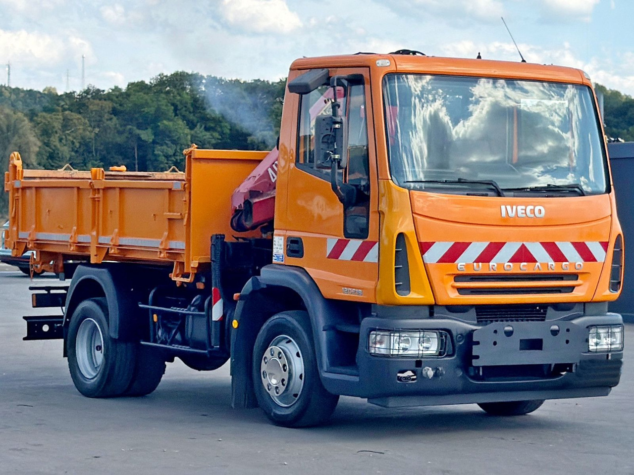 Iveco EUROCARGO 120E18 * HMF 403 K1 * TOPZUSTAND - Auto s hydraulickou rukou, Sklápač: obrázok 3 Iveco EUROCARGO 120E18 * HMF 403 K1 * TOPZUSTAND - Auto s hydraulickou rukou, Sklápač: obrázok 3