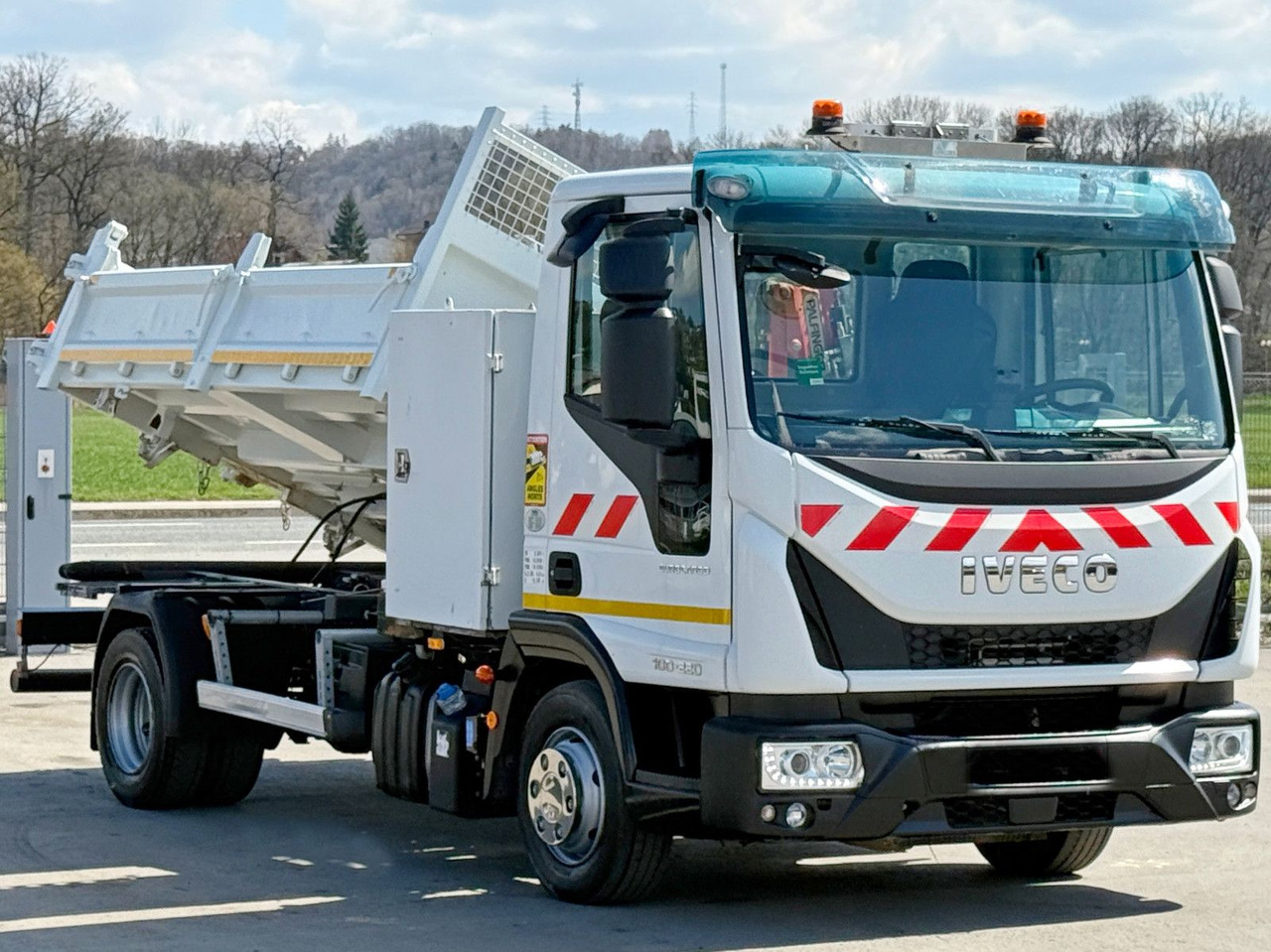 Auto s hydraulickou rukou Iveco Eurocargo 100-220 *PC 1500 A * TOPZUSTAND: obrázok 6 Auto s hydraulickou rukou Iveco Eurocargo 100-220 *PC 1500 A * TOPZUSTAND: obrázok 6