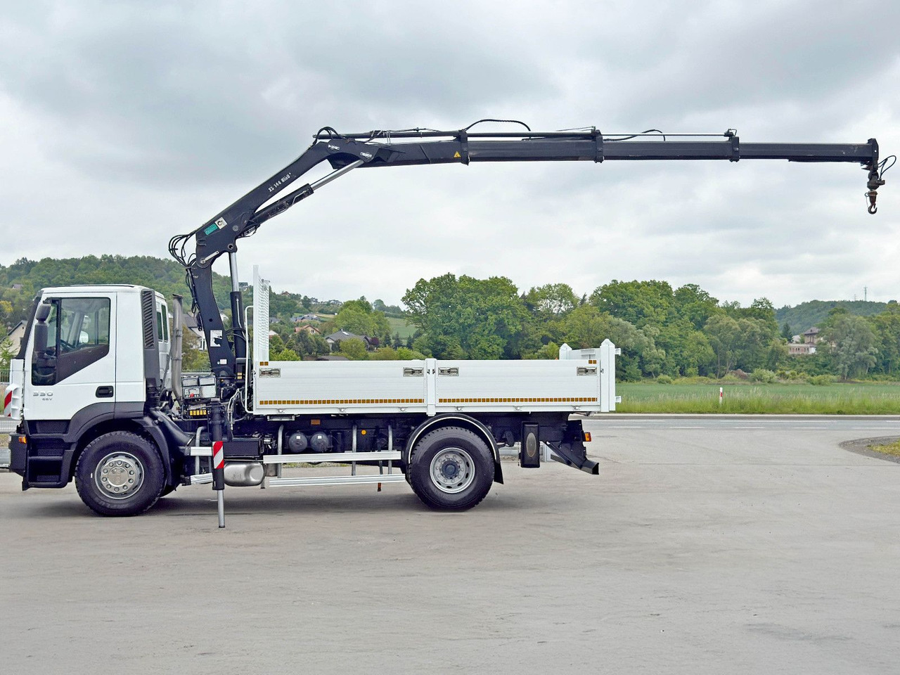Iveco STRALIS 330 *HIAB 144 BS-3 HIDUO* TOPZUSTAND - Auto s hydraulickou rukou: obrázok 5 Iveco STRALIS 330 *HIAB 144 BS-3 HIDUO* TOPZUSTAND - Auto s hydraulickou rukou: obrázok 5