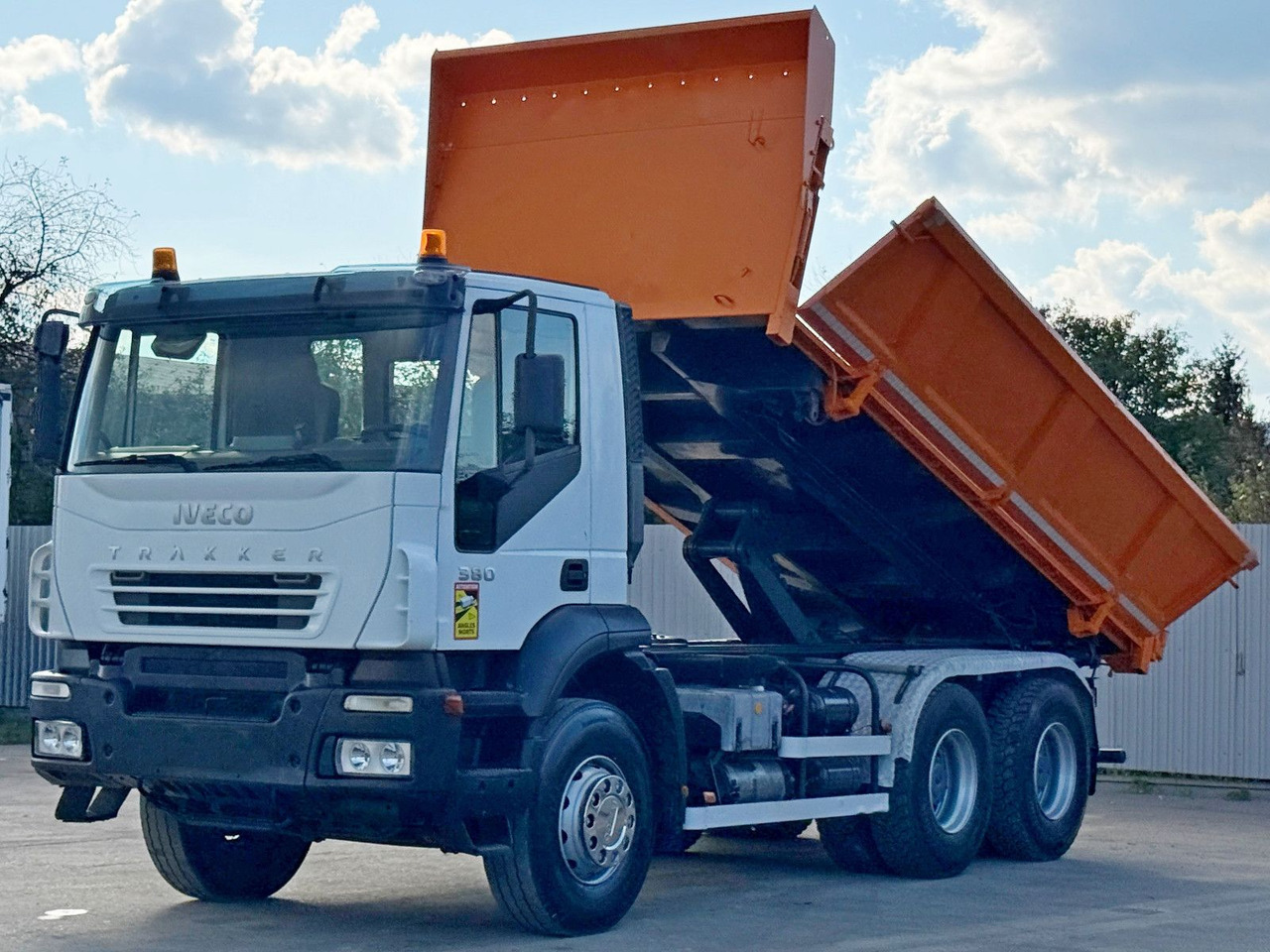 Iveco TRAKKER 380 * Kipper 5,25 m + BORDMATIC / 6x4 - Sklápač, Auto s hydraulickou rukou: obrázok 3 Iveco TRAKKER 380 * Kipper 5,25 m + BORDMATIC / 6x4 - Sklápač, Auto s hydraulickou rukou: obrázok 3