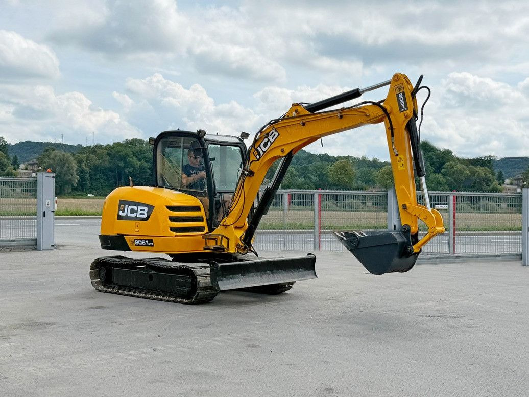 JCB 8061 * Raupenbagger * TOPZUSTAND - Buldozér: obrázok 1 JCB 8061 * Raupenbagger * TOPZUSTAND - Buldozér: obrázok 1