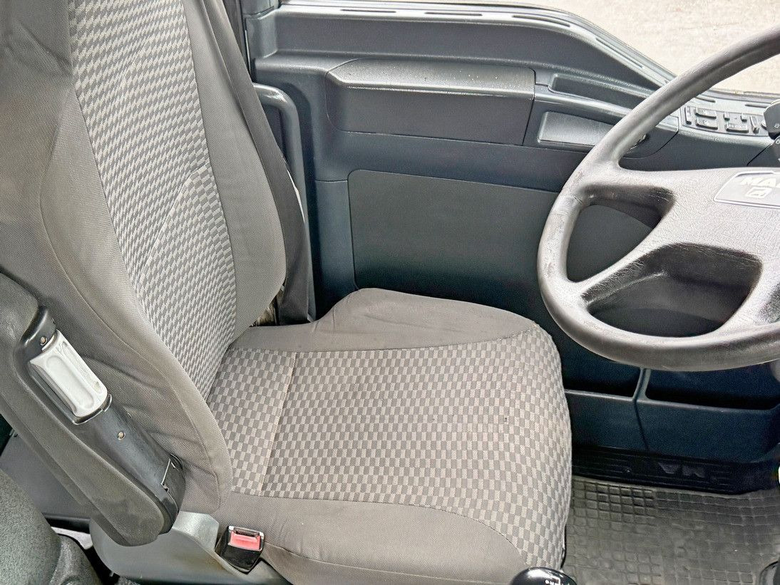 Auto s hydraulickou rukou MAN TGA 26.400 * KIPPER 6,00m + PK 15500 * 6x4 * TOP: obrázok 12