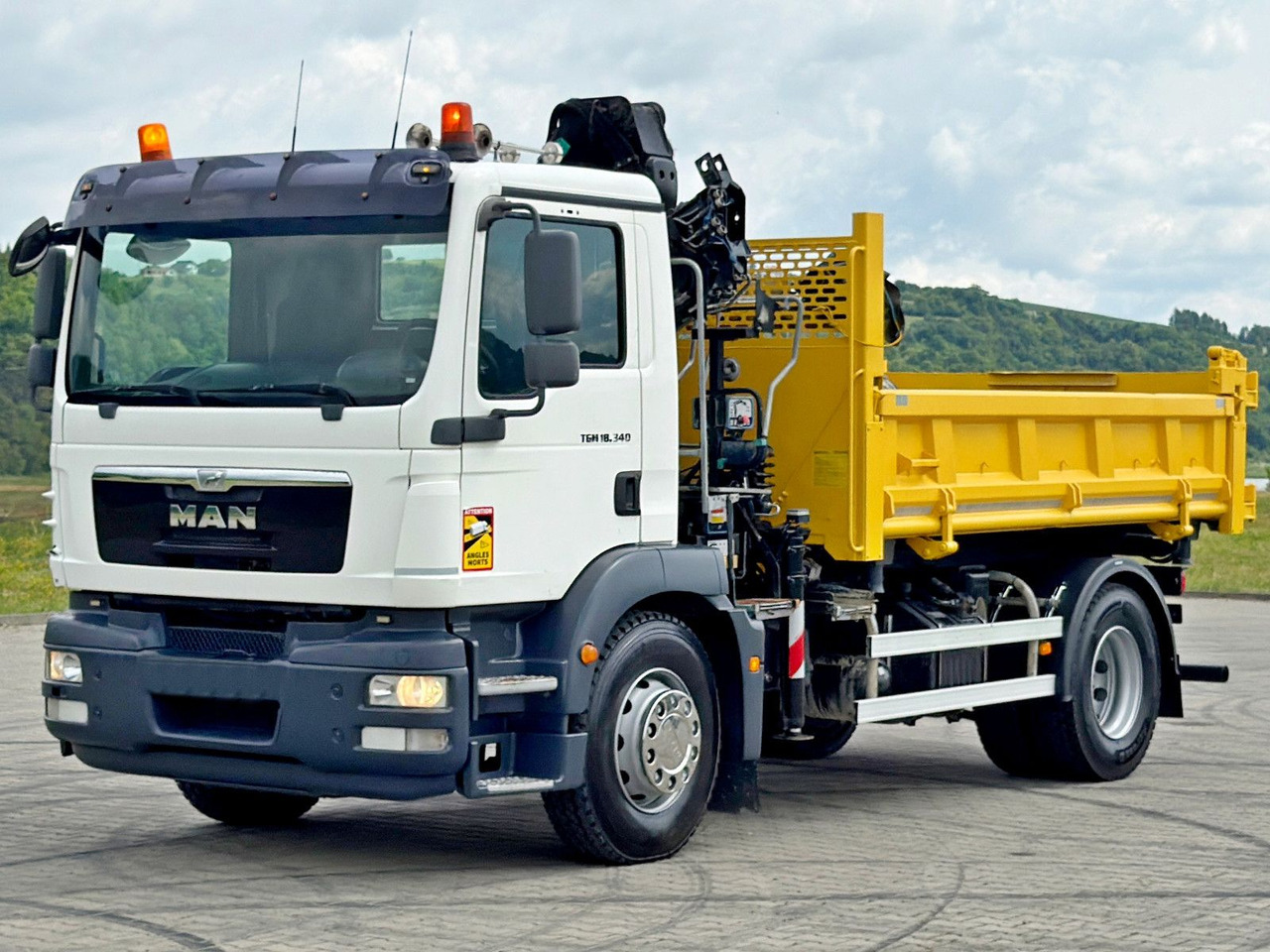 MAN TGM 18.340* KIPPER 4,05m*HIAB 111 B-2 HIDUO/FUNK - Auto s hydraulickou rukou: obrázok 5 MAN TGM 18.340* KIPPER 4,05m*HIAB 111 B-2 HIDUO/FUNK - Auto s hydraulickou rukou: obrázok 5