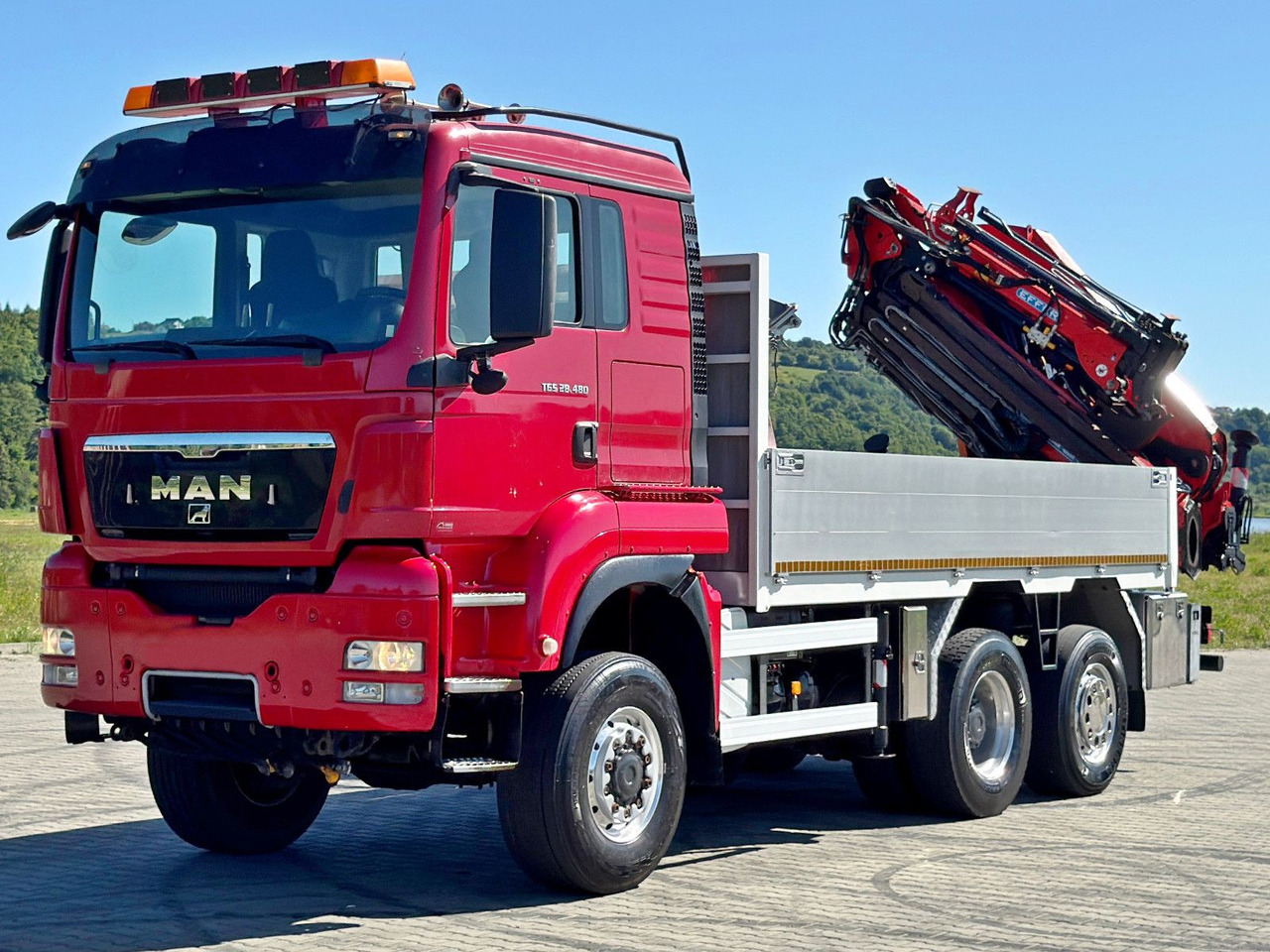 MAN TGS 28.480 * EFFER 255/5S + JIB 3S + FUNK * TOP - Auto s hydraulickou rukou: obrázok 3 MAN TGS 28.480 * EFFER 255/5S + JIB 3S + FUNK * TOP - Auto s hydraulickou rukou: obrázok 3
