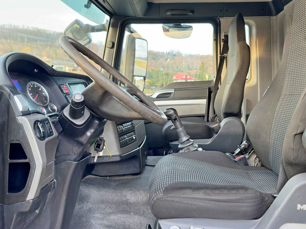 Sklápač, Auto s hydraulickou rukou MAN TGS 33.480 * HIAB 288 EP - 4 HIDUO/ FUNK * 6x4 MAN TGS 33.480 * HIAB 288 EP - 4 HIDUO/ FUNK * 6x4: obrázok 10 Sklápač, Auto s hydraulickou rukou MAN TGS 33.480 * HIAB 288 EP - 4 HIDUO/ FUNK * 6x4 MAN TGS 33.480 * HIAB 288 EP - 4 HIDUO/ FUNK * 6x4: obrázok 10