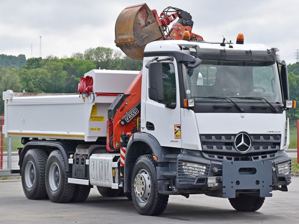 Mercedes-Benz AROCS 2635* FASSI F165AZ.0.22 + FUNK * 6x4 - Auto s hydraulickou rukou, Sklápač: obrázok 4 Mercedes-Benz AROCS 2635* FASSI F165AZ.0.22 + FUNK * 6x4 - Auto s hydraulickou rukou, Sklápač: obrázok 4