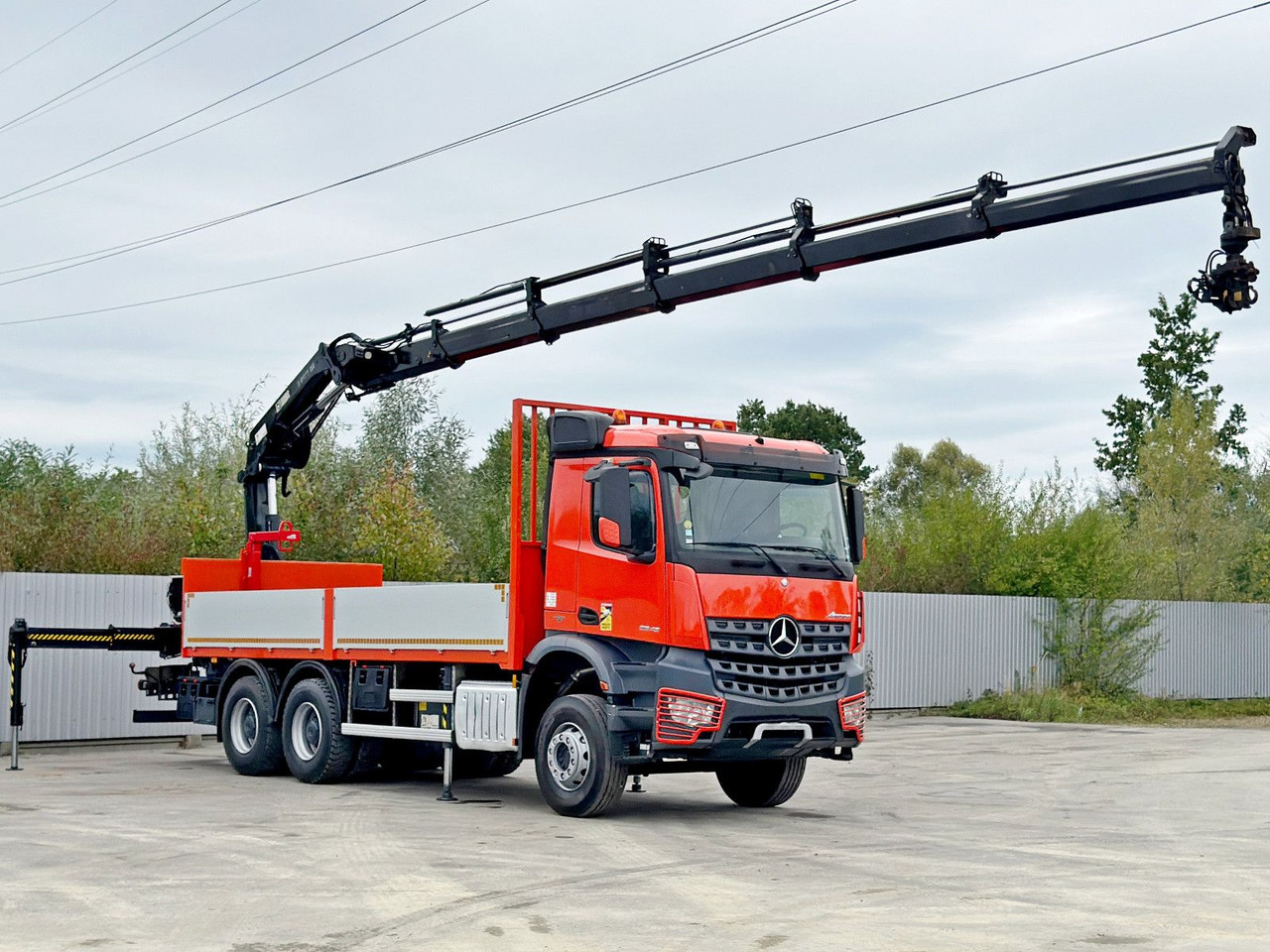 Mercedes-Benz AROCS 2643 *HIAB X-HIDUO 188 ES-5/FUNK * 6x4 - Auto s hydraulickou rukou: obrázok 2 Mercedes-Benz AROCS 2643 *HIAB X-HIDUO 188 ES-5/FUNK * 6x4 - Auto s hydraulickou rukou: obrázok 2