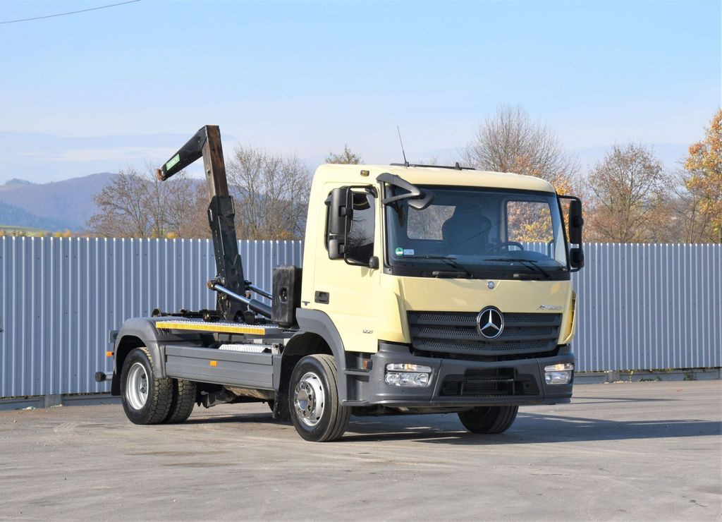 Mercedes-Benz ATEGO 1221 * ABROLLKIPPER * TOPZUSTAND - Hákový nosič kontajnerov, Auto s hydraulickou rukou: obrázok 1 Mercedes-Benz ATEGO 1221 * ABROLLKIPPER * TOPZUSTAND - Hákový nosič kontajnerov, Auto s hydraulickou rukou: obrázok 1