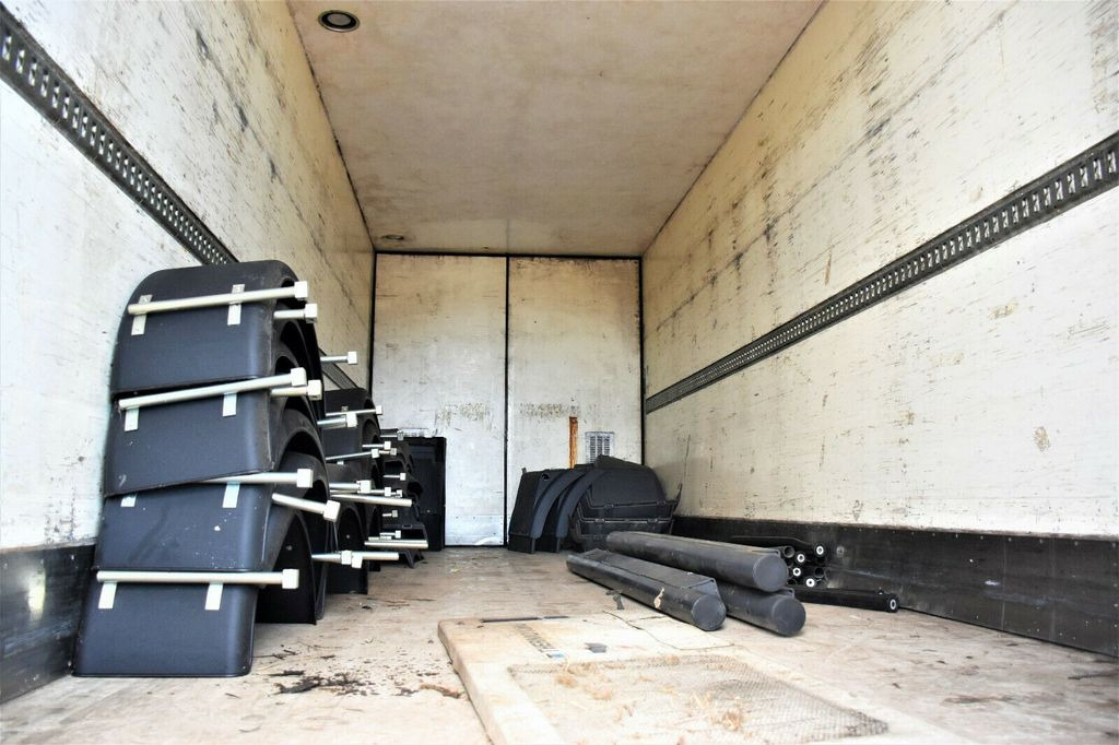 ROLFO C201 KÜHLKOFFER 7,71 m* Topzustand! ROLFO C201 KÜHLKOFFER 7,71 m* - Príves chladírenské: obrázok 5 ROLFO C201 KÜHLKOFFER 7,71 m* Topzustand! ROLFO C201 KÜHLKOFFER 7,71 m* - Príves chladírenské: obrázok 5