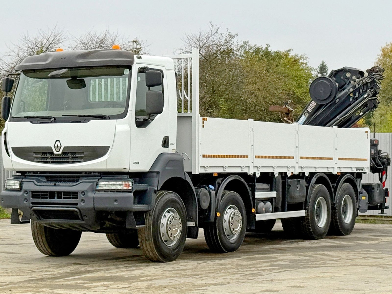 Renault KERAX 430 * HIAB 211 EP-5 HIDUO /FUNK *8x4 - Auto s hydraulickou rukou: obrázok 4 Renault KERAX 430 * HIAB 211 EP-5 HIDUO /FUNK *8x4 - Auto s hydraulickou rukou: obrázok 4