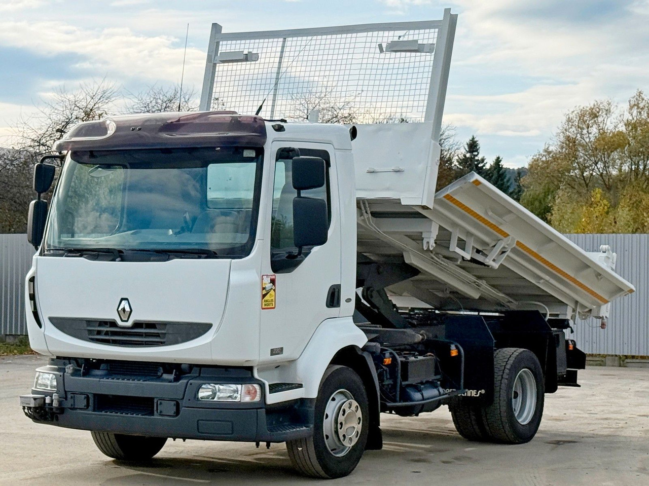 Renault MIDLUM 220 DCI *KIPPER 3,80m * BORDMATIC - Sklápač, Auto s hydraulickou rukou: obrázok 5 Renault MIDLUM 220 DCI *KIPPER 3,80m * BORDMATIC - Sklápač, Auto s hydraulickou rukou: obrázok 5