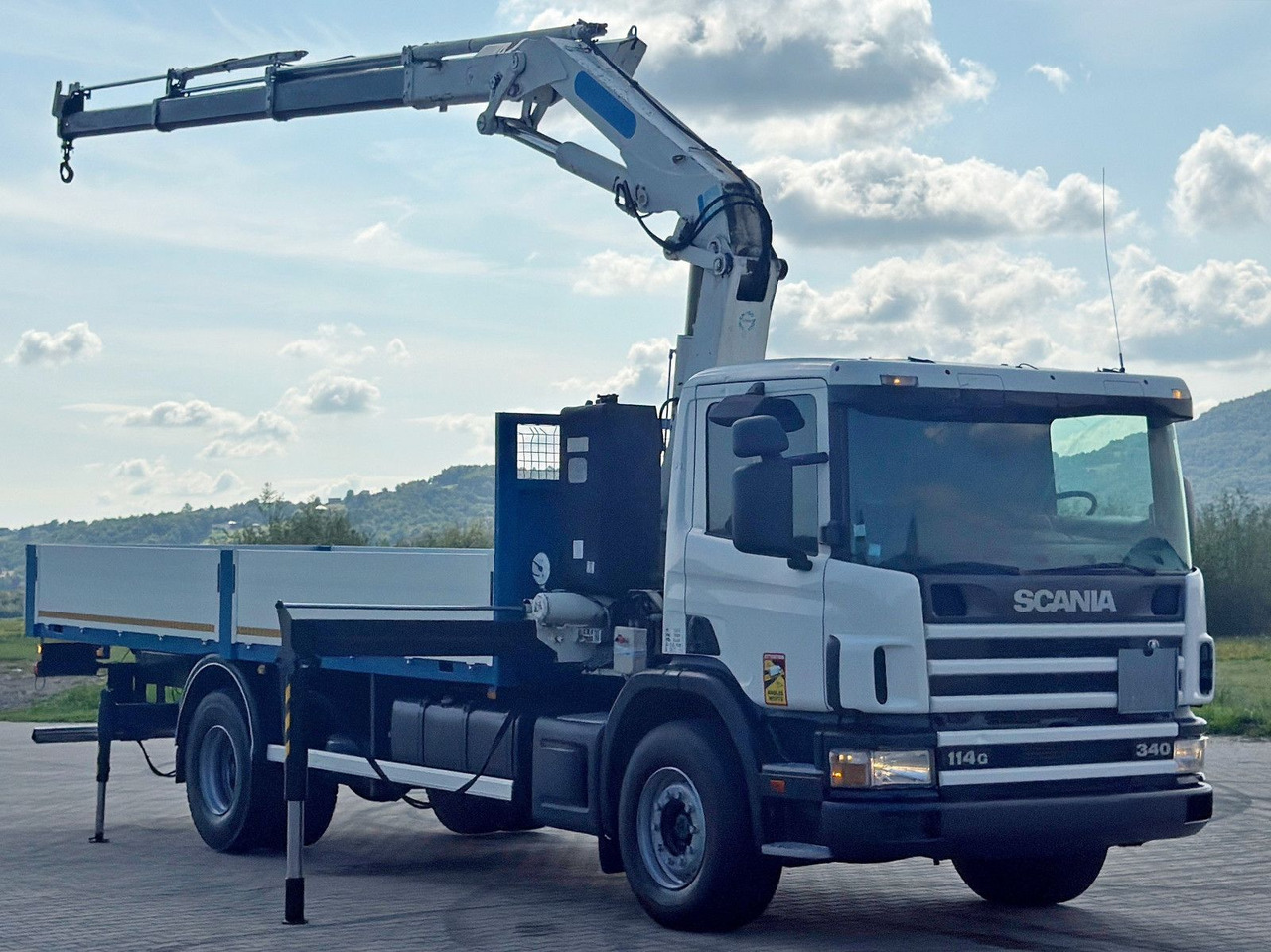 Scania 114 G 340 * PRITSCHE 7,00m * EFFER 210 3S + FUNK - Auto s hydraulickou rukou: obrázok 2 Scania 114 G 340 * PRITSCHE 7,00m * EFFER 210 3S + FUNK - Auto s hydraulickou rukou: obrázok 2