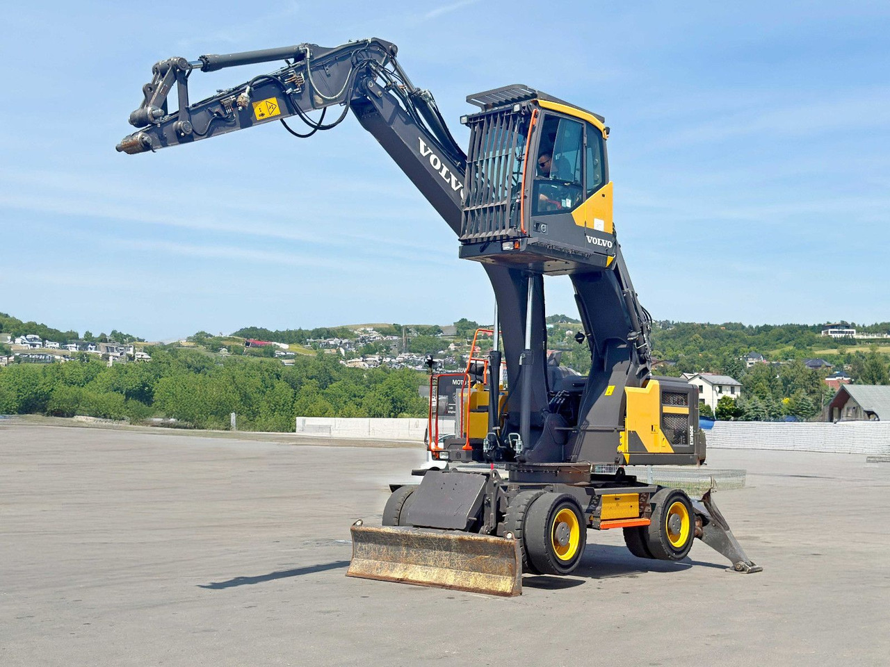 Volvo EW 160 E* Umschlagbagger * TOPZUSTAND - Kolesové rýpadlo: obrázok 1 Volvo EW 160 E* Umschlagbagger * TOPZUSTAND - Kolesové rýpadlo: obrázok 1