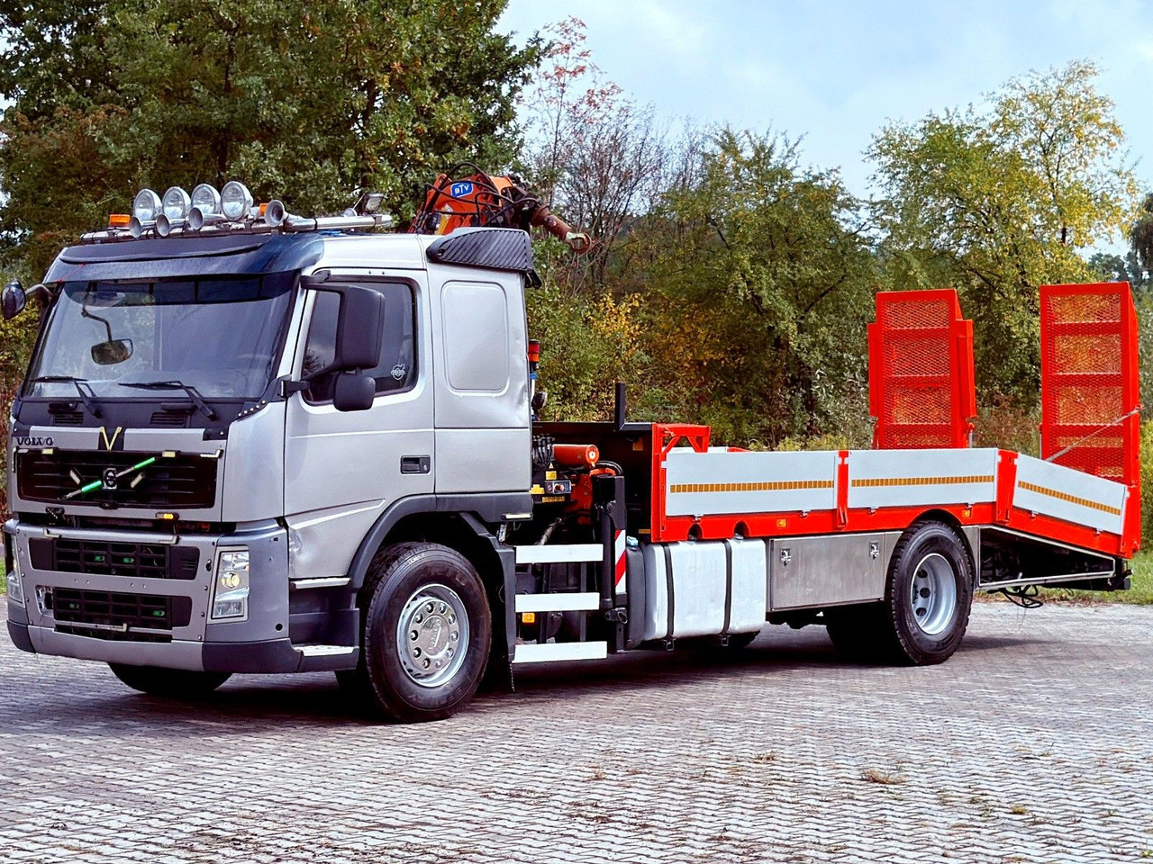 Volvo FM 340 Abschleppwagen 6,10m*ATLAS120.2E-A2K/FUNK Volvo FM 340 Abschleppwagen 6,10m*ATLAS120.2E-A2K/FUNK - Odťahovy voz: obrázok 4 Volvo FM 340 Abschleppwagen 6,10m*ATLAS120.2E-A2K/FUNK Volvo FM 340 Abschleppwagen 6,10m*ATLAS120.2E-A2K/FUNK - Odťahovy voz: obrázok 4