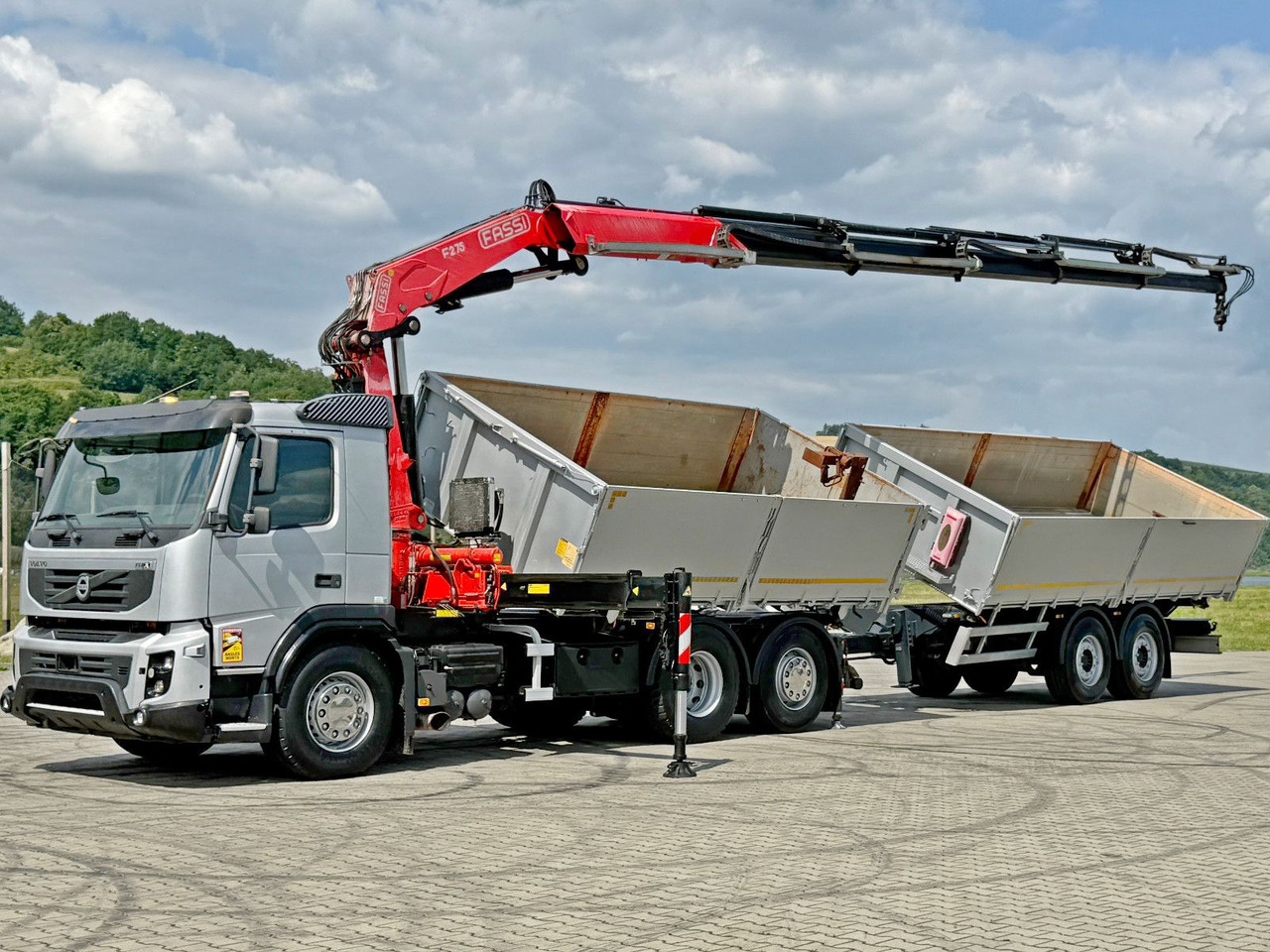 Volvo FMX 420* FASSI F275.2.25 + FUNK + Anhänger / TOP - Auto s hydraulickou rukou: obrázok 3 Volvo FMX 420* FASSI F275.2.25 + FUNK + Anhänger / TOP - Auto s hydraulickou rukou: obrázok 3
