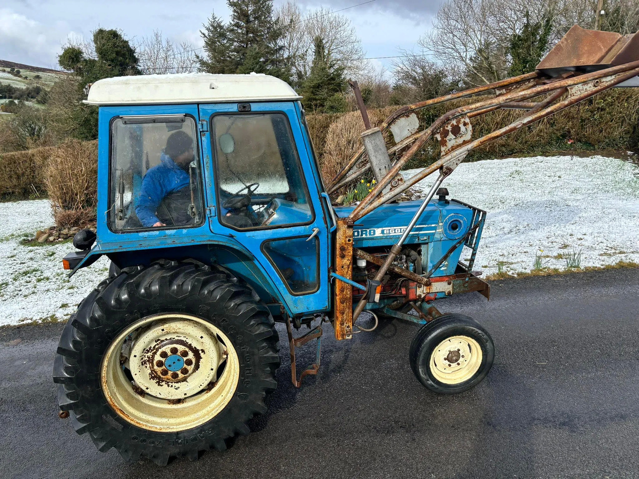 Ford 6600 - Traktor: obrázok 5 Ford 6600 - Traktor: obrázok 5