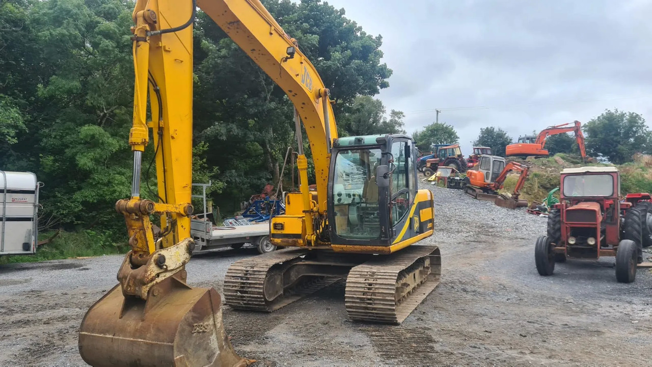 JCB JS 130 - Pásové rýpadlo: obrázok 5 JCB JS 130 - Pásové rýpadlo: obrázok 5