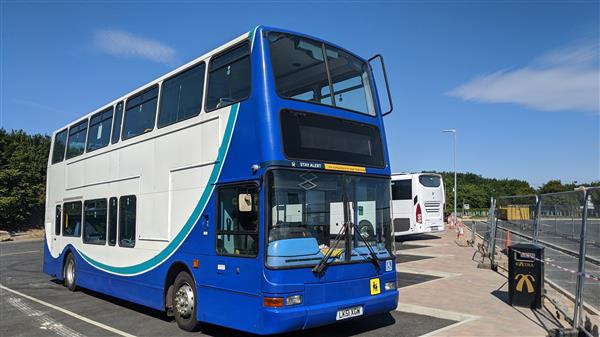 2001 Volvo B7, PSVAR, 74 seats with belts. - Dvojposchodový autobus: obrázok 1 2001 Volvo B7, PSVAR, 74 seats with belts. - Dvojposchodový autobus: obrázok 1