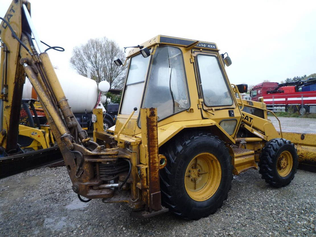 Leasing Caterpillar 438 438  Caterpillar 438 438: obrázok 9